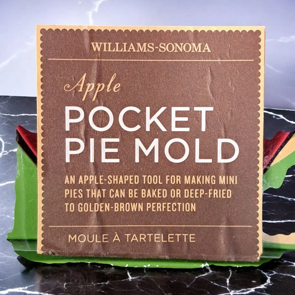 Williams Sonoma Apple Shape Pocket Pie Mold + Recipe New In Box